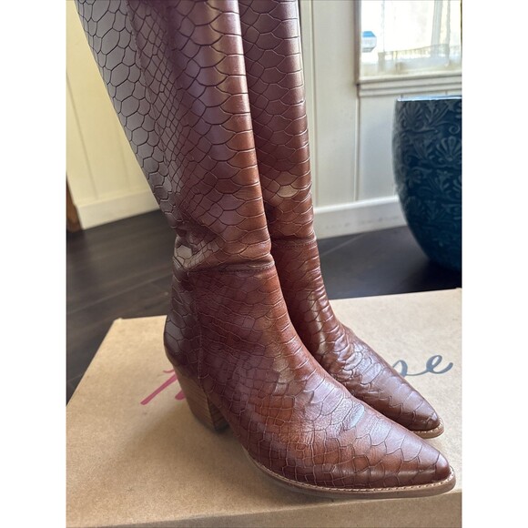 Matisse Truvie Knee-High Tobacco Croc Leather Boots Anthropologie Sz 7 - Picture 6 of 6
